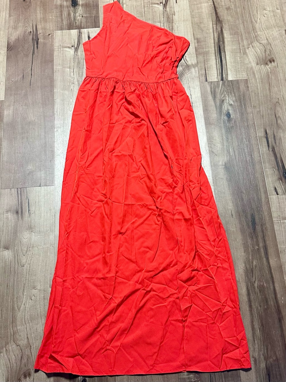Elegant One-Shoulder Red Maxi Dress Size L (1438)